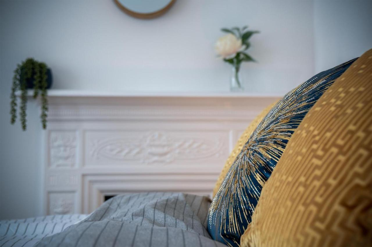 Hawtree Cottage - 2 Bedroom Cottage - Тенби Экстерьер фото