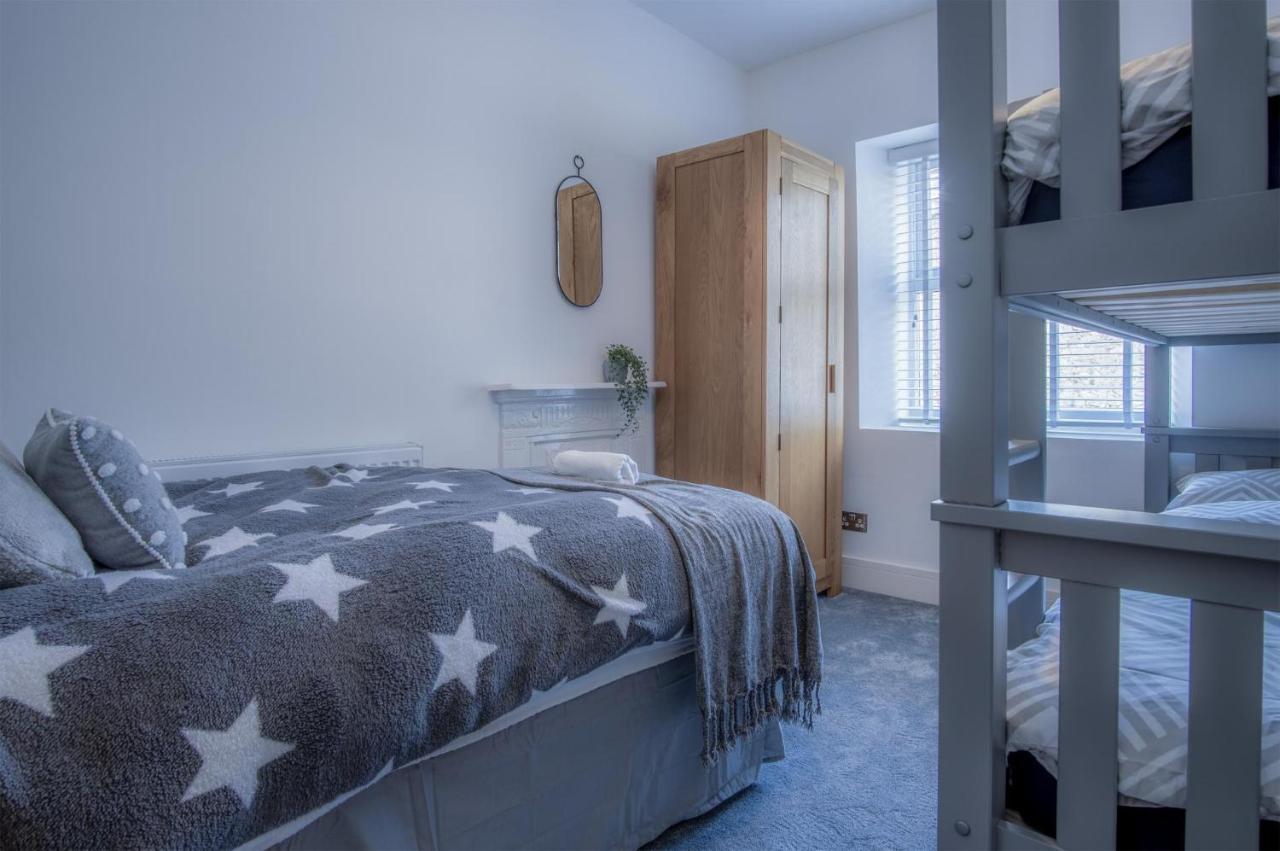 Hawtree Cottage - 2 Bedroom Cottage - Тенби Экстерьер фото