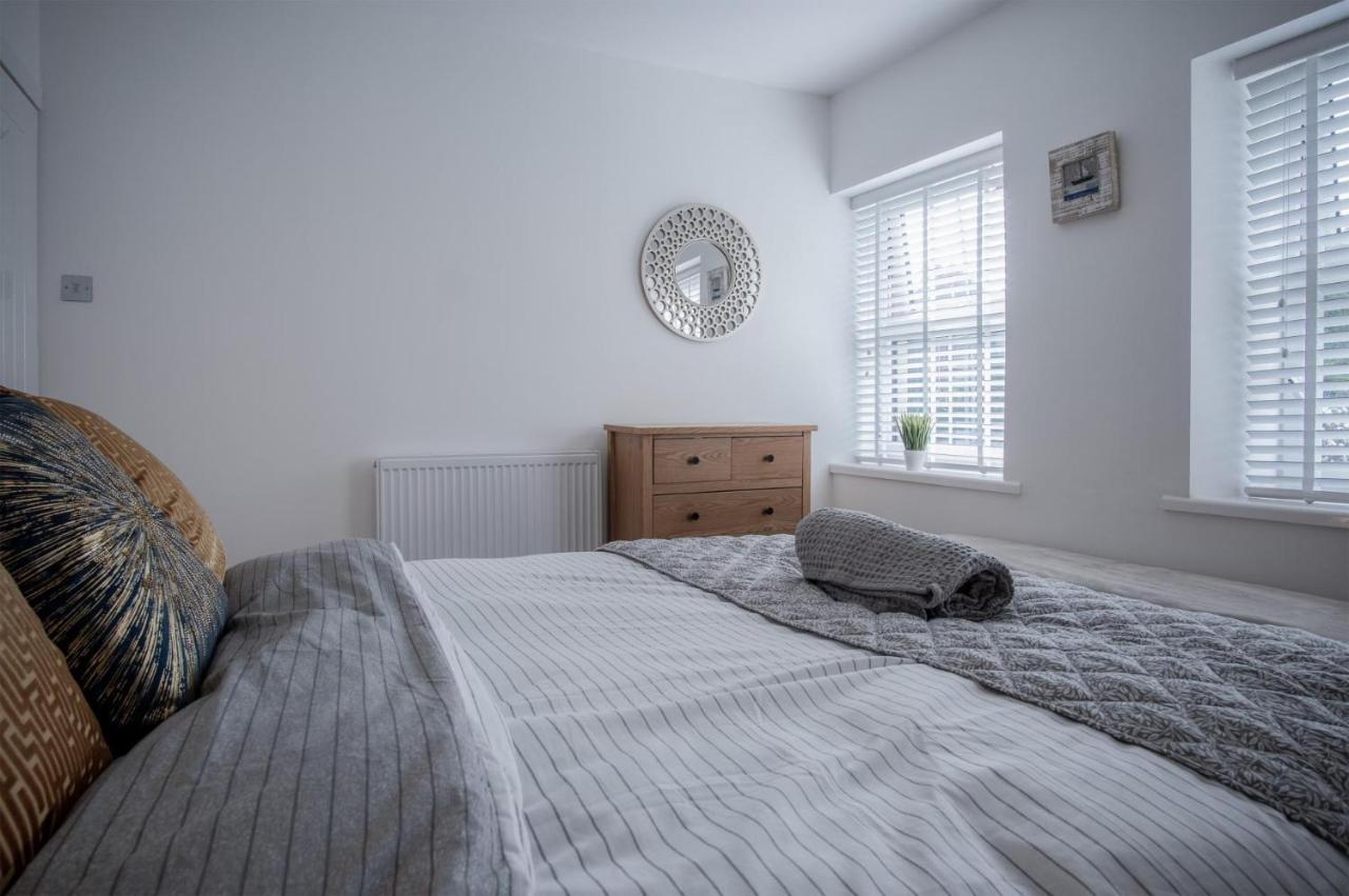 Hawtree Cottage - 2 Bedroom Cottage - Тенби Экстерьер фото
